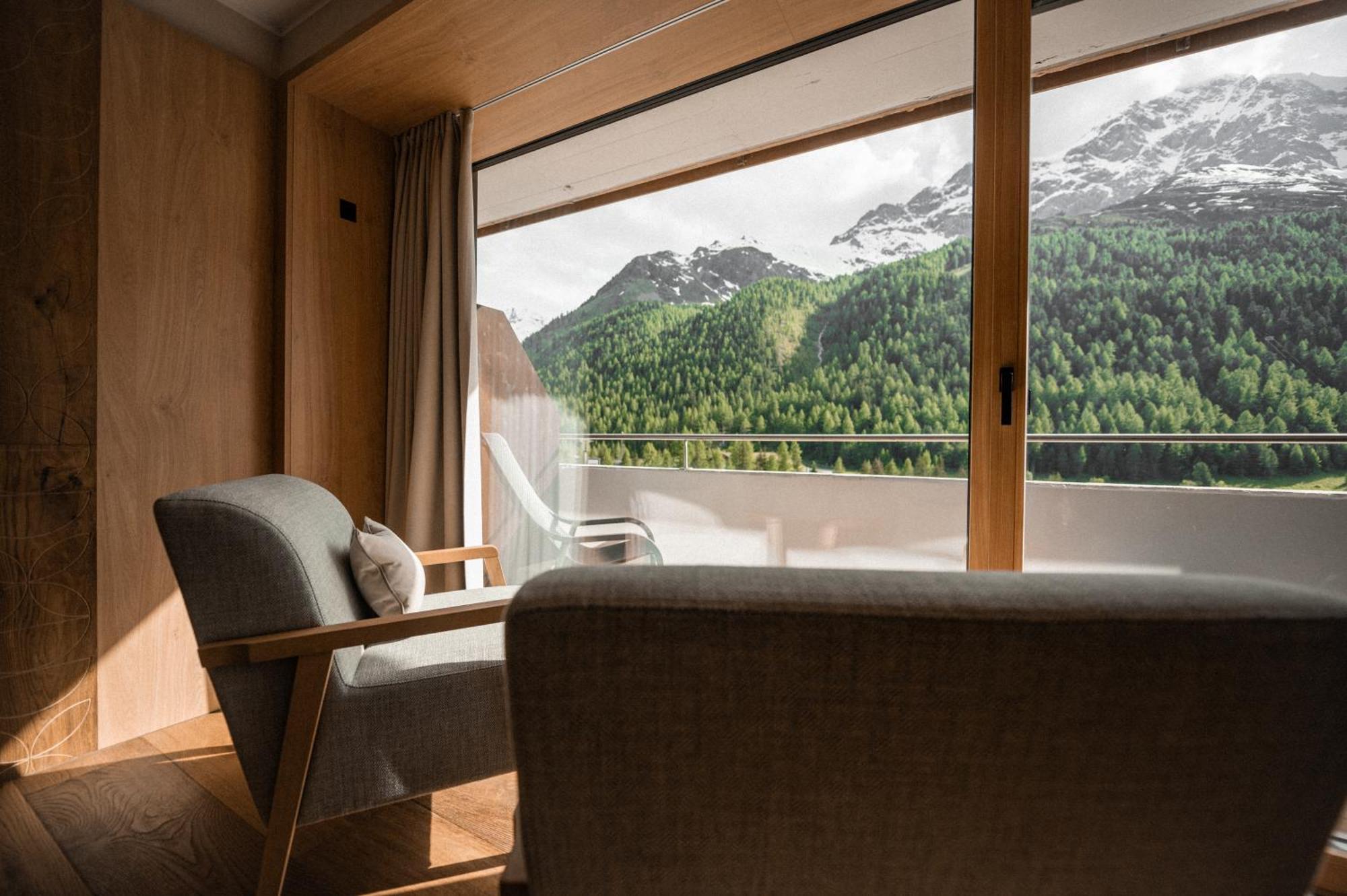 Hotel Cristallo ซอลดา ภายนอก รูปภาพ